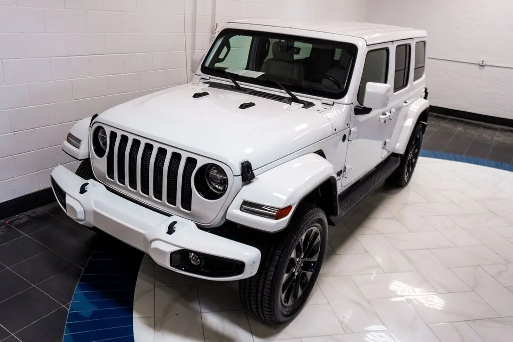 2022 Jeep Wrangler Unlimited Sahara High Altitude, photo 31