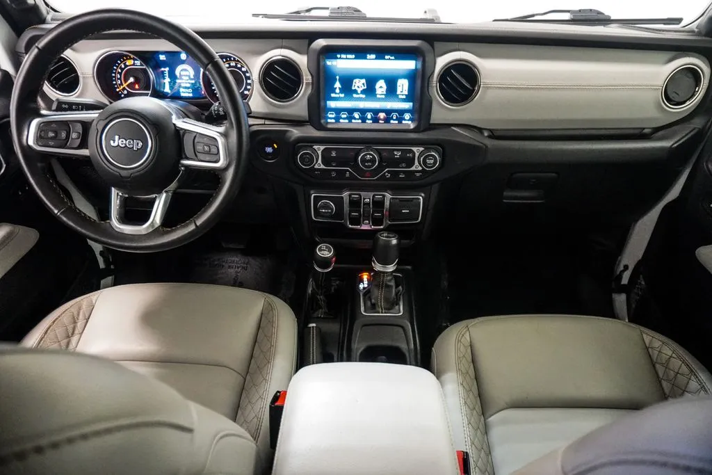 2022 Jeep Wrangler Unlimited Sahara High Altitude, photo 9