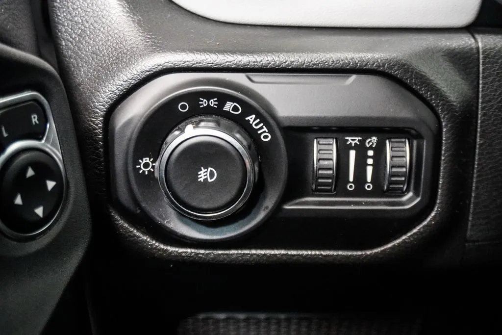 2022 Jeep Wrangler Unlimited Sahara High Altitude, photo 18