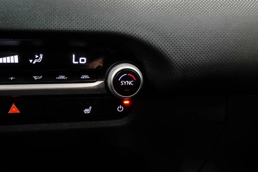 2024 Mazda CX-50 2.5 S Premium Package, photo 25